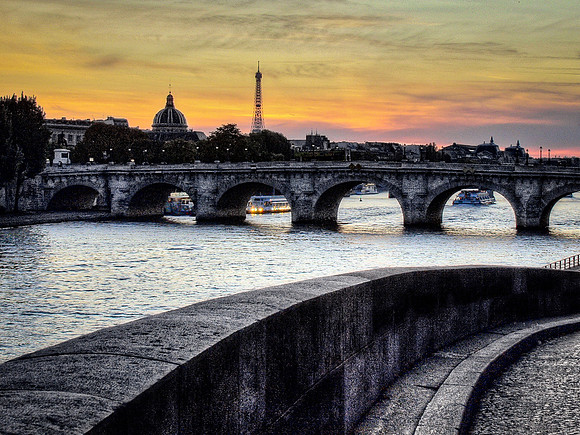 Sunset on the Seine